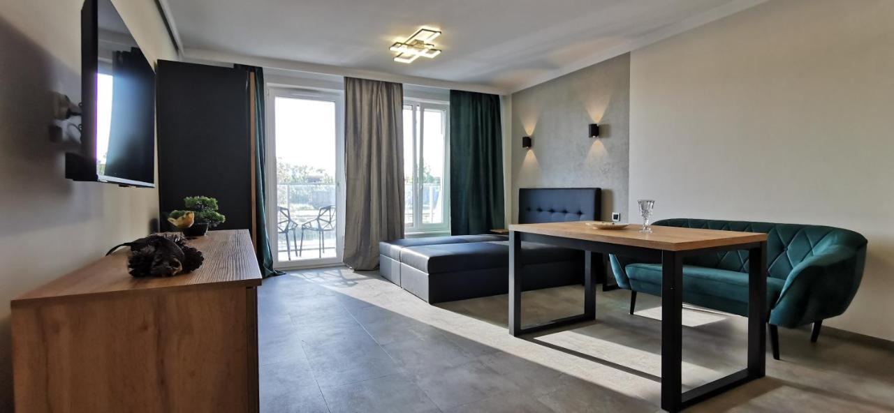 Wow Flou Przystan Letnica Apartamenty 700M Plaza Gdańsk Eksteriør billede